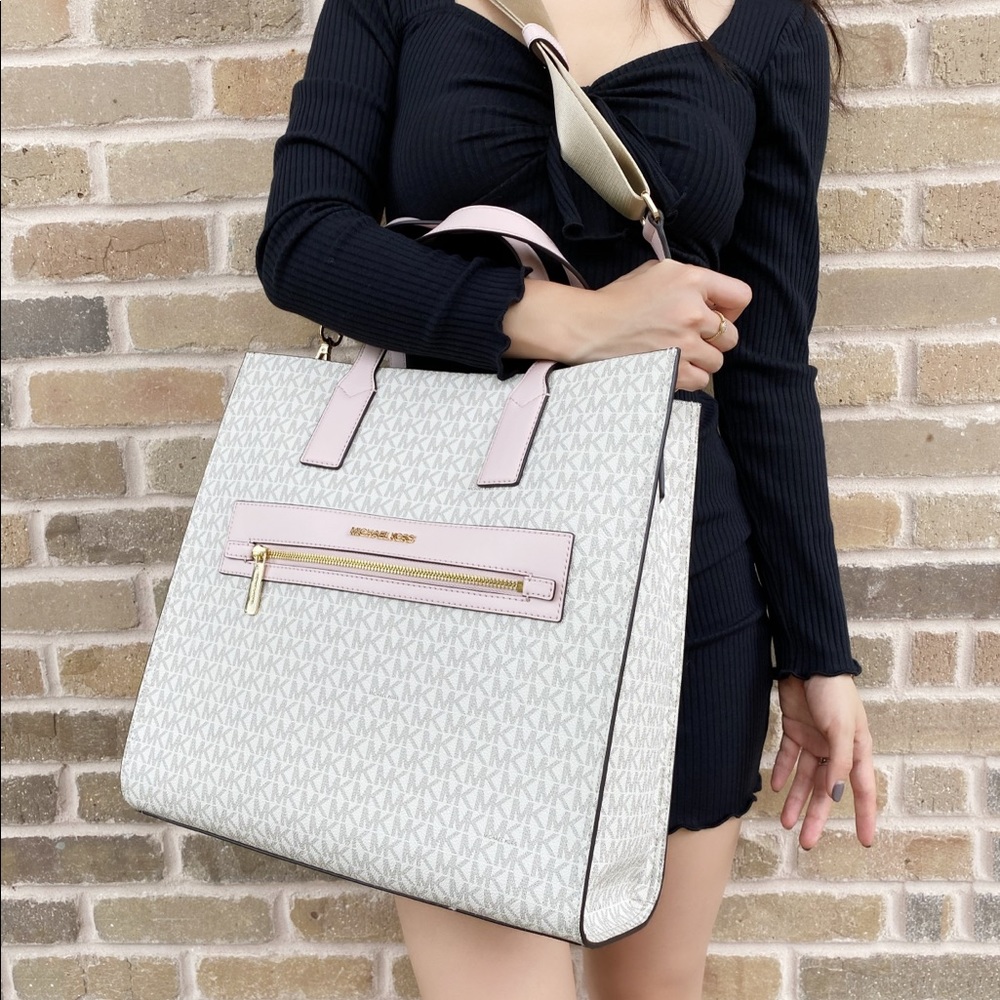 Michael kors XL Satchel zip tote SALE‼️ - Picture 4 of 8